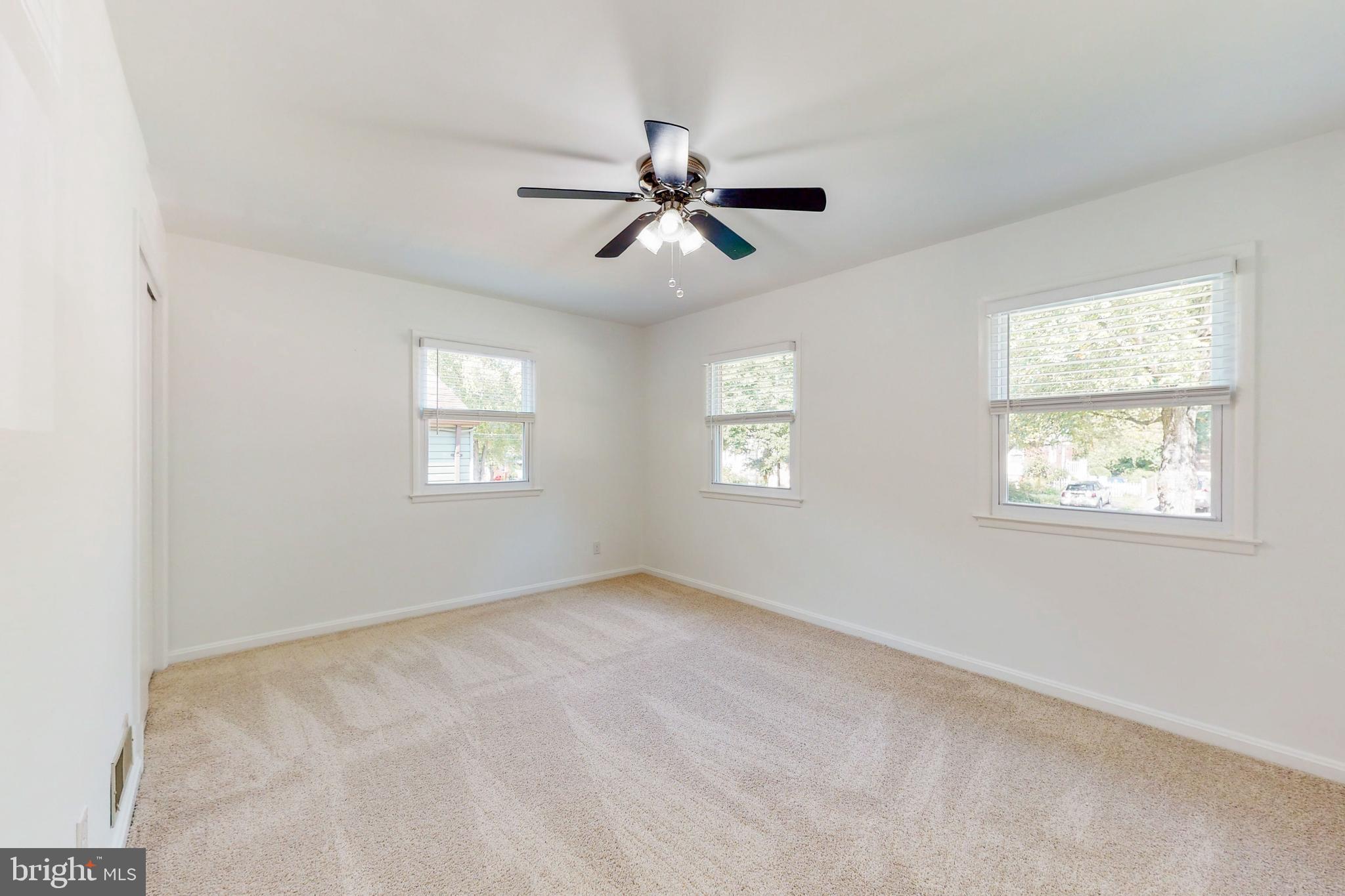 11120 Dewey Road Kensington, MD 20895 - Photo 12 of 27