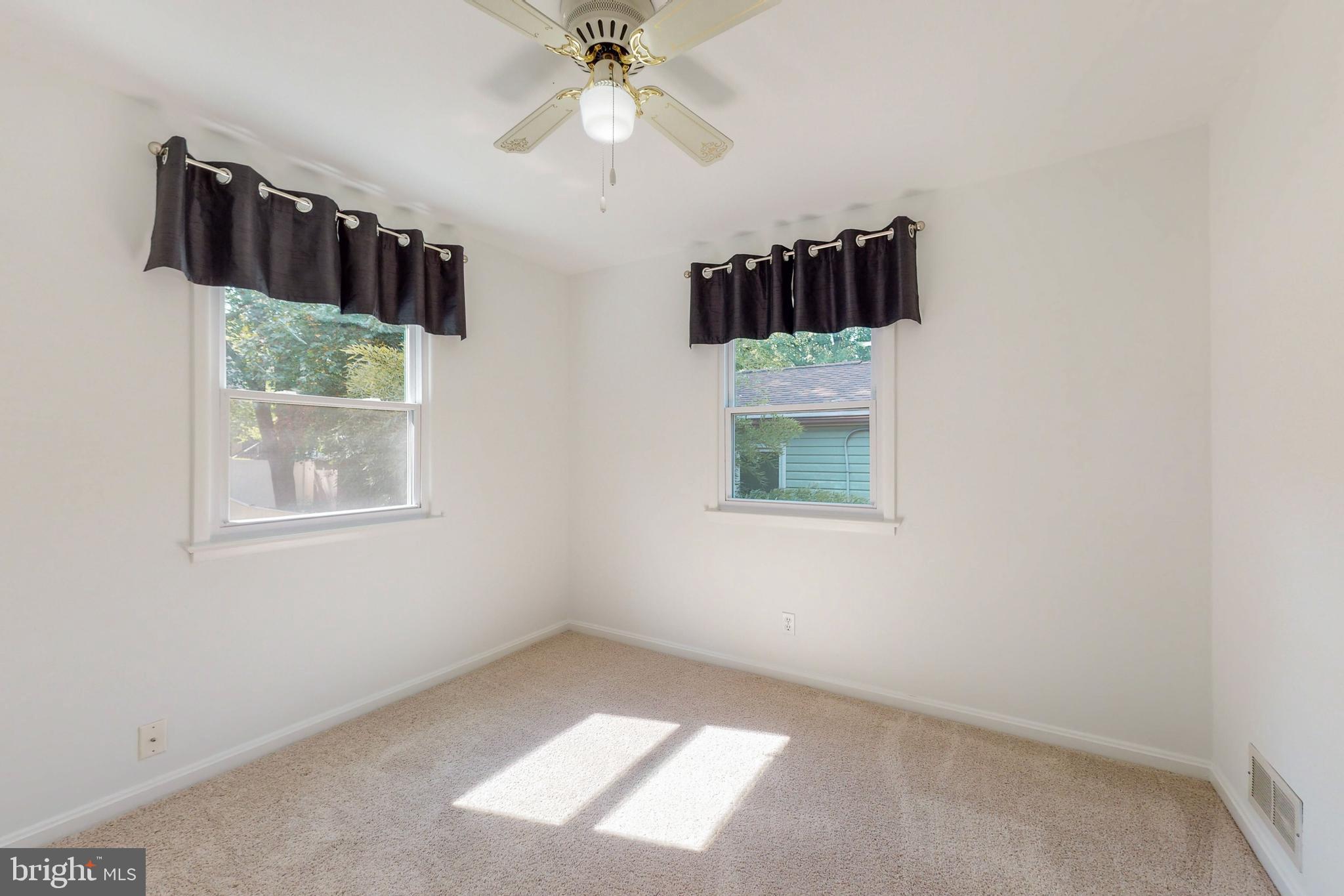 11120 Dewey Road Kensington, MD 20895 - Photo 14 of 27