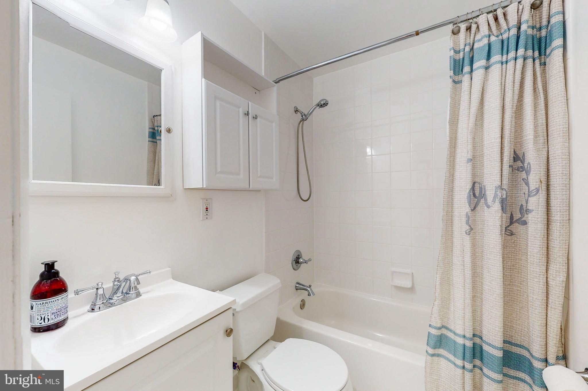 11120 Dewey Road Kensington, MD 20895 - Photo 15 of 27