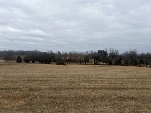 $42,900 | 22 Clay County Highway, Moss, TN 38575
