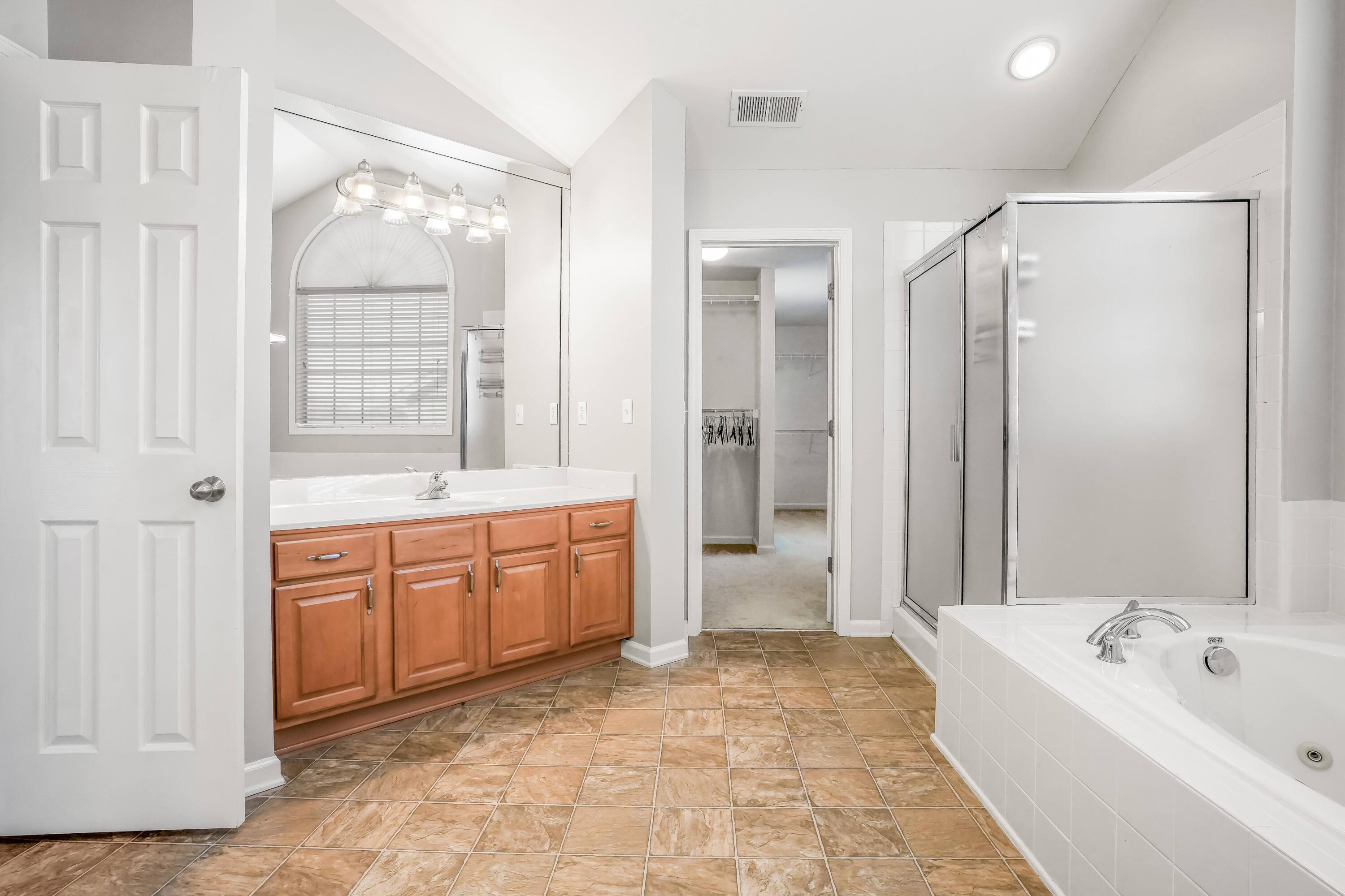4357 Rivard Lane Lexington, KY 40509 - Photo 32 of 86 Primary bath with separate vanities