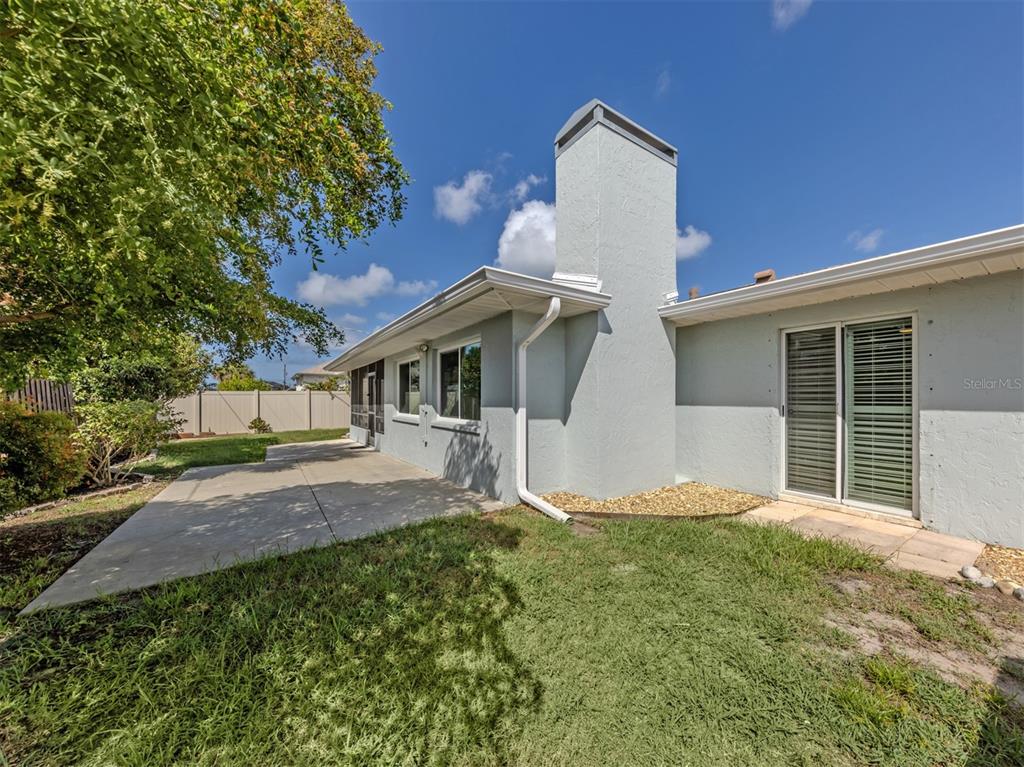 541 Carmel Road Venice, FL 34293 - Photo 23 of 52