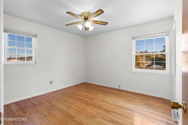 $259,900 | 115 East Morningside Park, La Follette, TN 37766