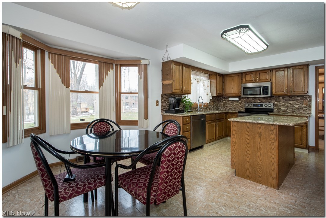 5140 Som Center Road Solon, OH 44139 - Photo 11 of 35 Gallery Image 11