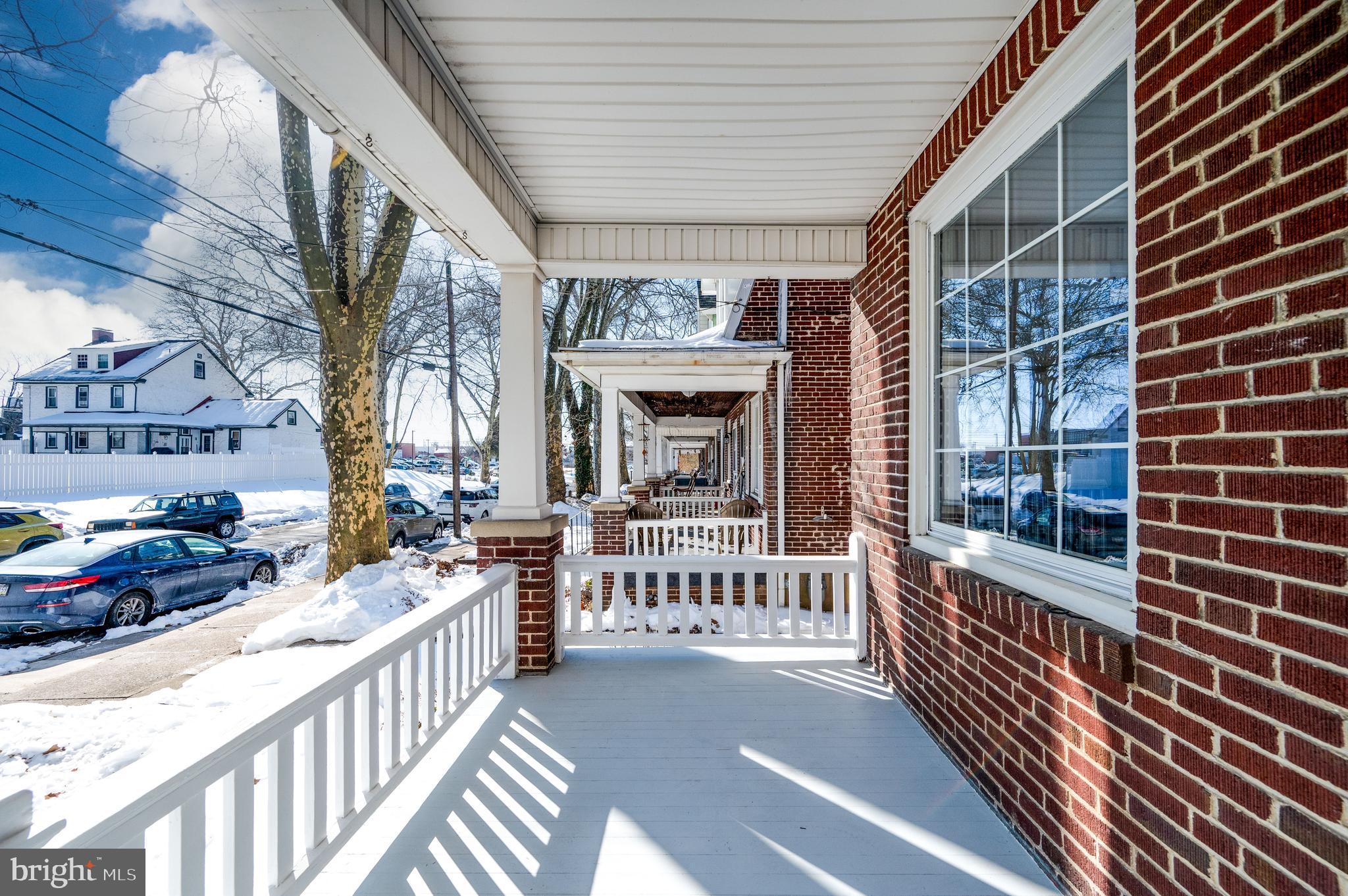 617 Crescent Avenue Reading, PA 19605 - Photo 4 of 43