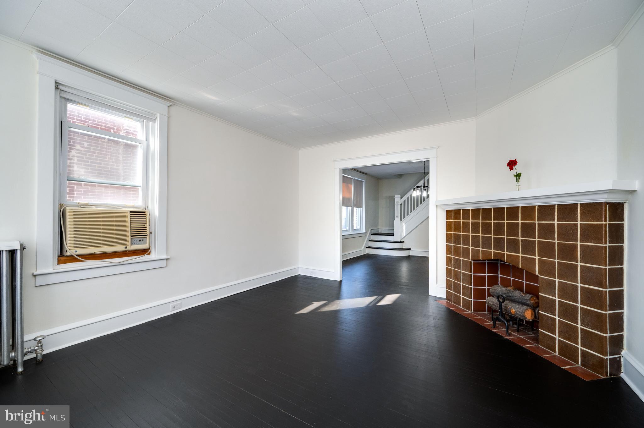 617 Crescent Avenue Reading, PA 19605 - Photo 7 of 43