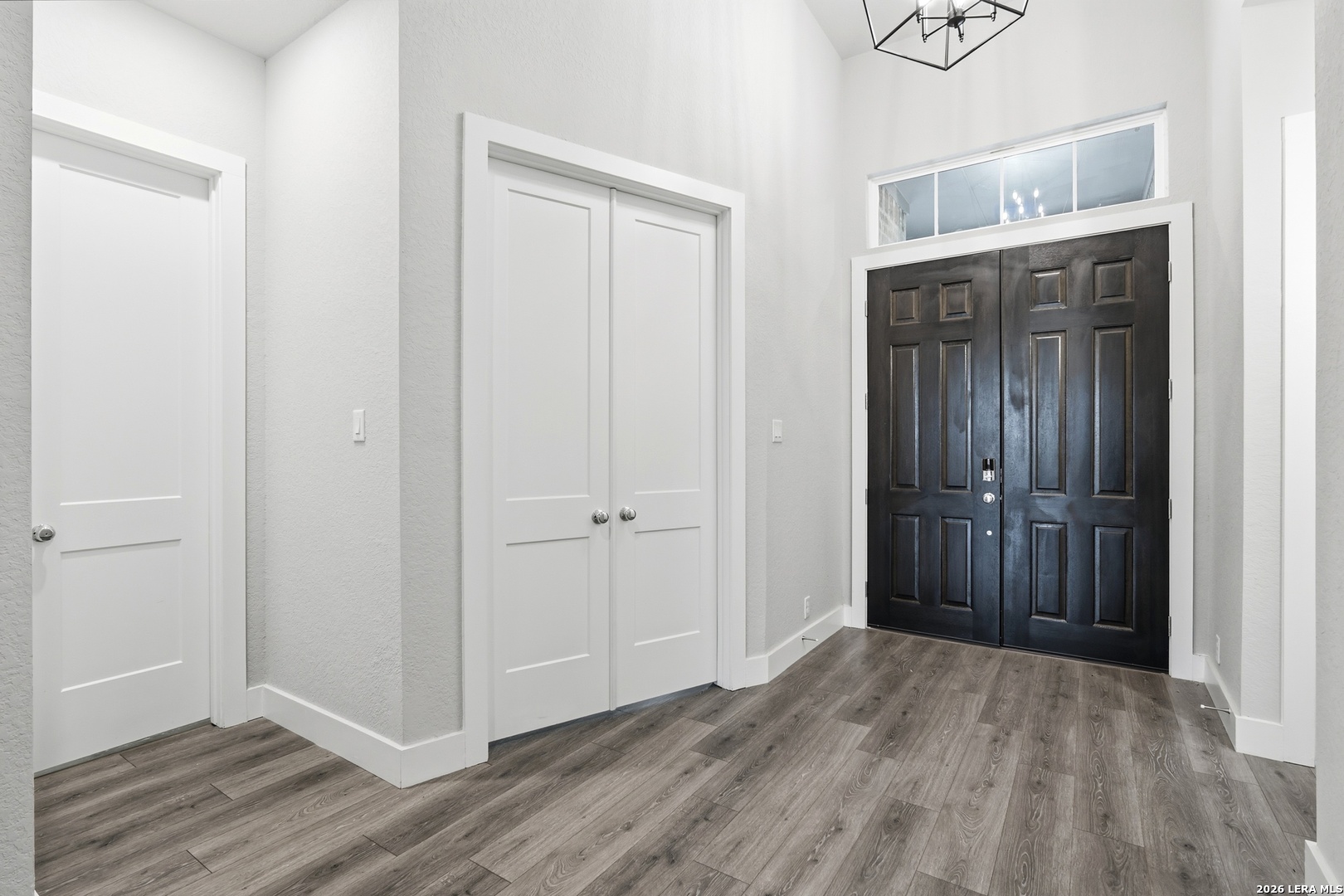 3018 Daplyn Bulverde, TX 78163 - Photo 6 of 36 a view of a hallway with wooden floor