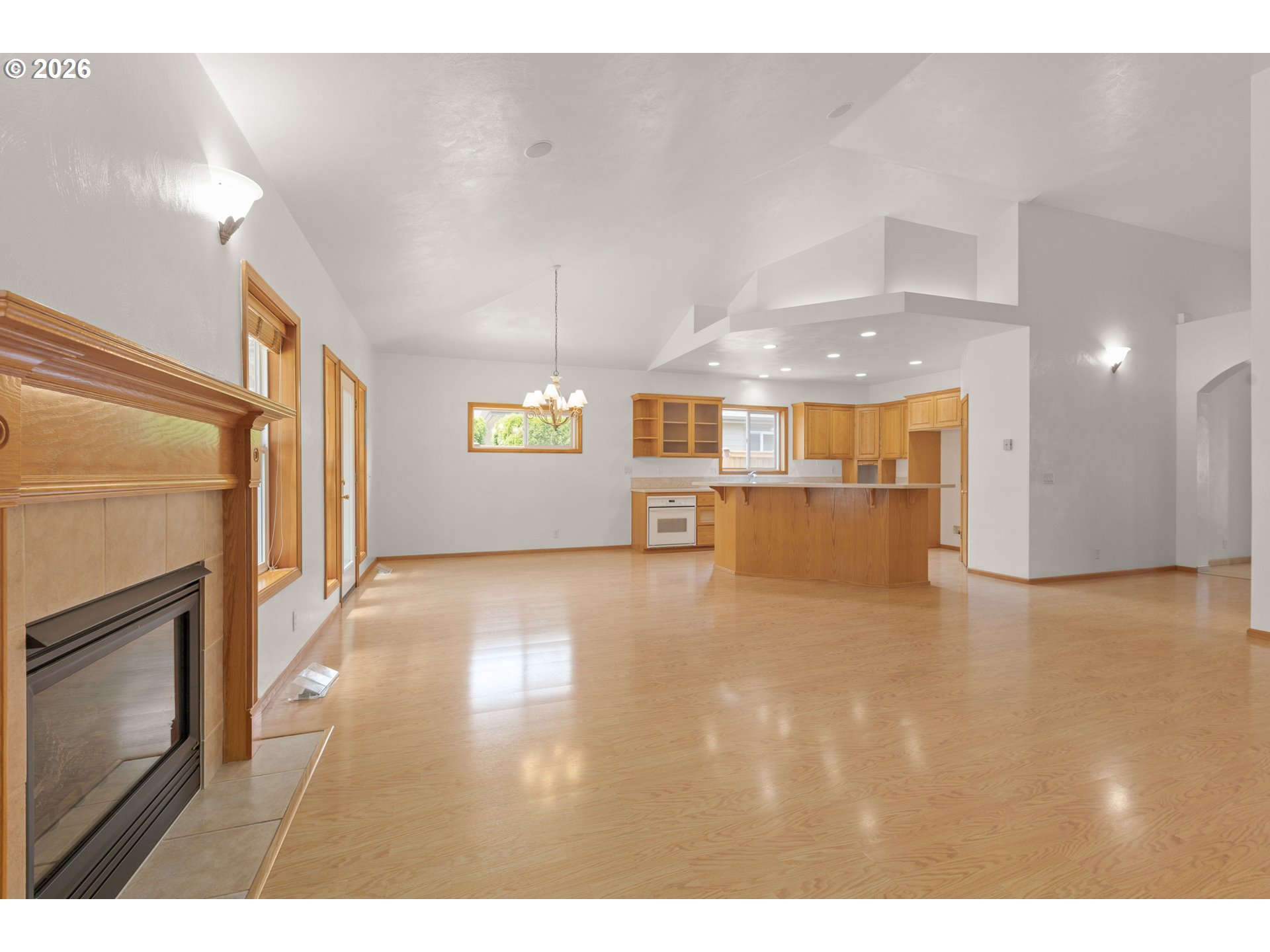 919 Old Orchard Lane Springfield, OR 97477 - Photo 5 of 32