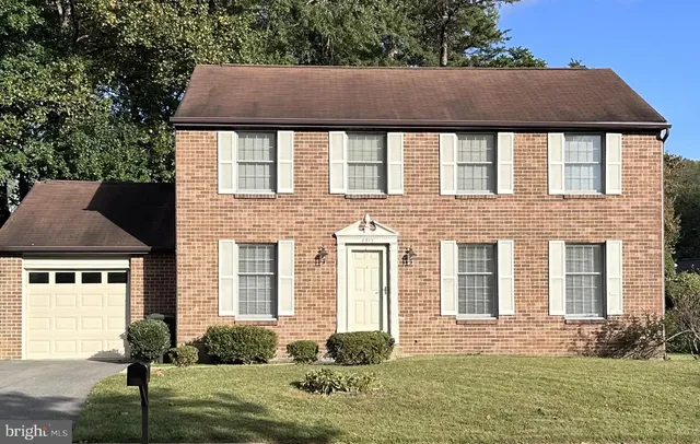 $3,200 | 4313 Lamarre Drive, Fairfax, VA 22030