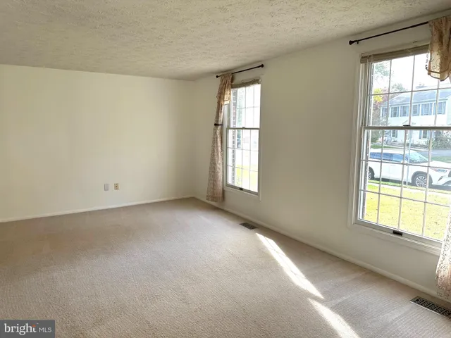 $3,200 | 4313 Lamarre Drive, Fairfax, VA 22030