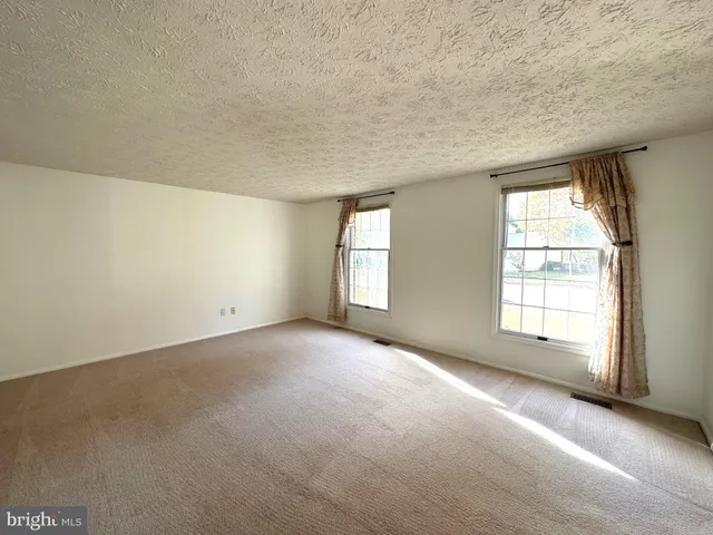 $3,200 | 4313 Lamarre Drive, Fairfax, VA 22030