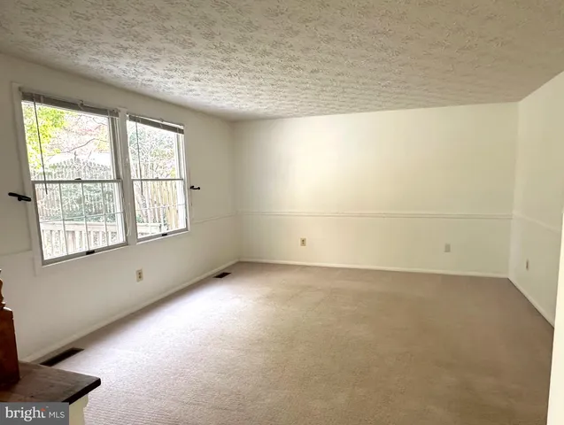 $3,200 | 4313 Lamarre Drive, Fairfax, VA 22030