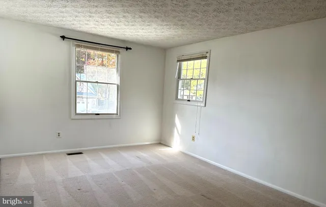 $3,200 | 4313 Lamarre Drive, Fairfax, VA 22030