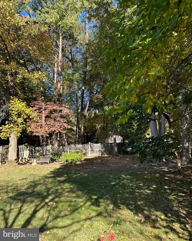 $3,200 | 4313 Lamarre Drive, Fairfax, VA 22030