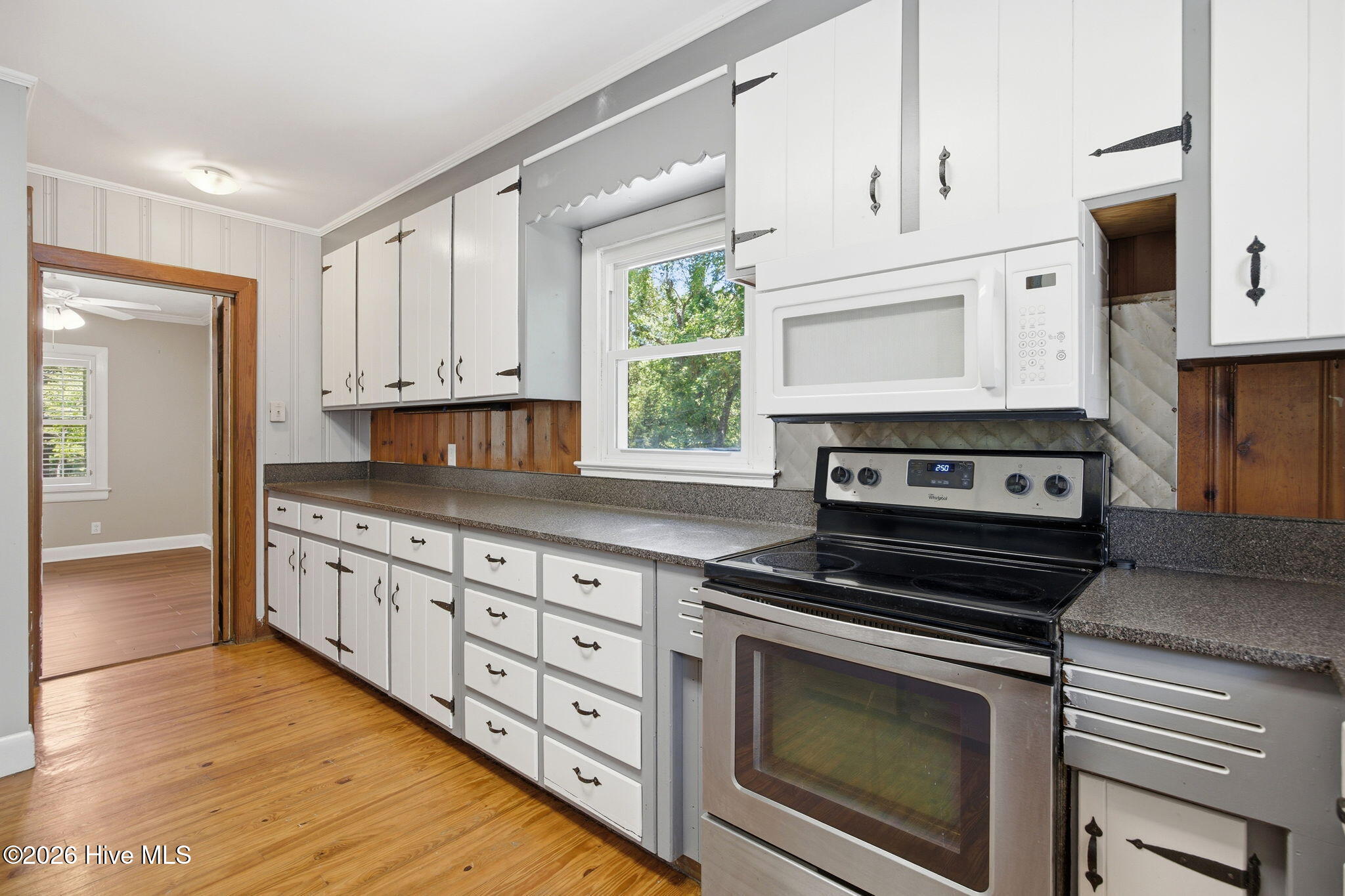 302 Copas Road Southwest Shallotte, NC 28470 - Photo 18 of 32 Kitchen