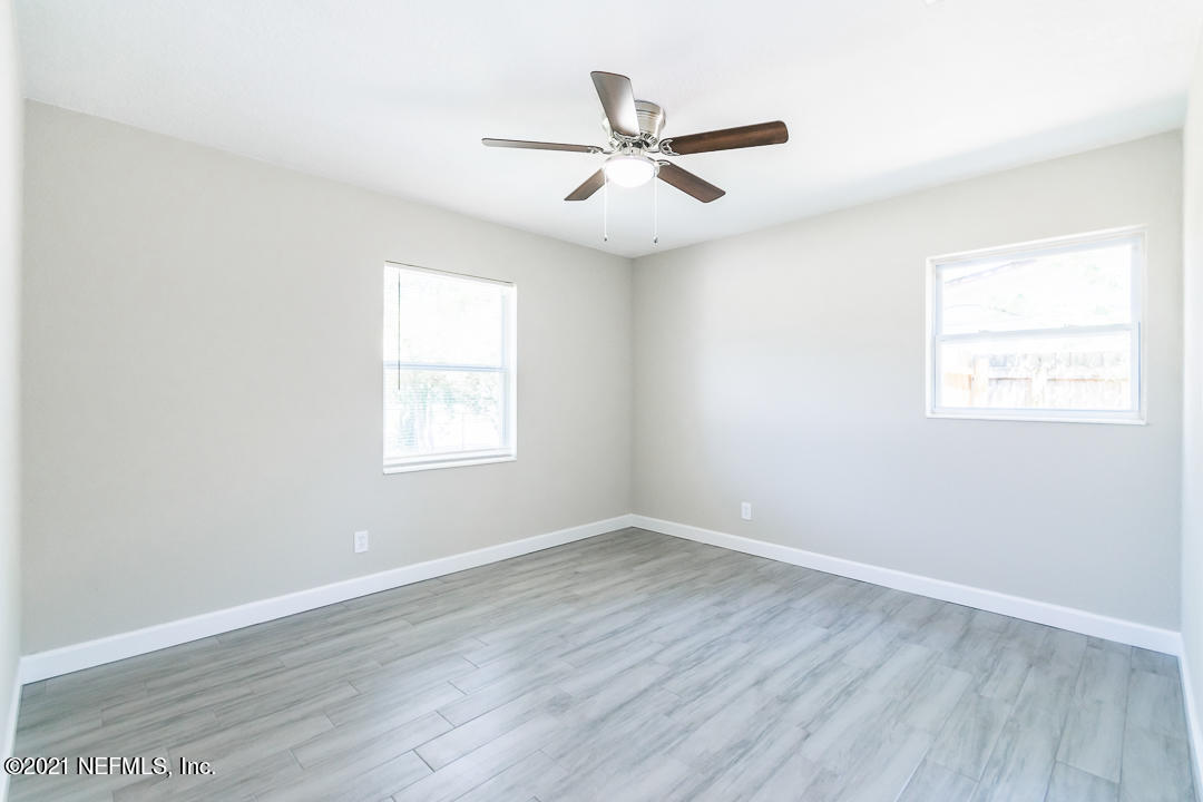 5953 Ridgeway Road East Jacksonville, FL 32244 - Photo 29 of 31 021