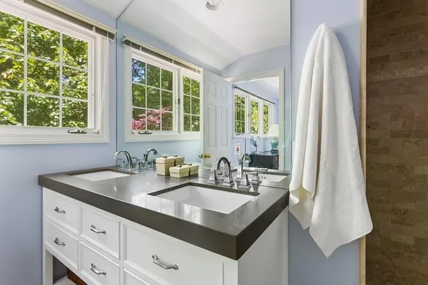 $875,000 | 18590 Forest Beach Drive, New Buffalo, MI 49117
