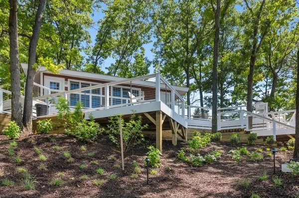 $875,000 | 18590 Forest Beach Drive, New Buffalo, MI 49117