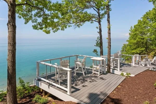 $875,000 | 18590 Forest Beach Drive, New Buffalo, MI 49117