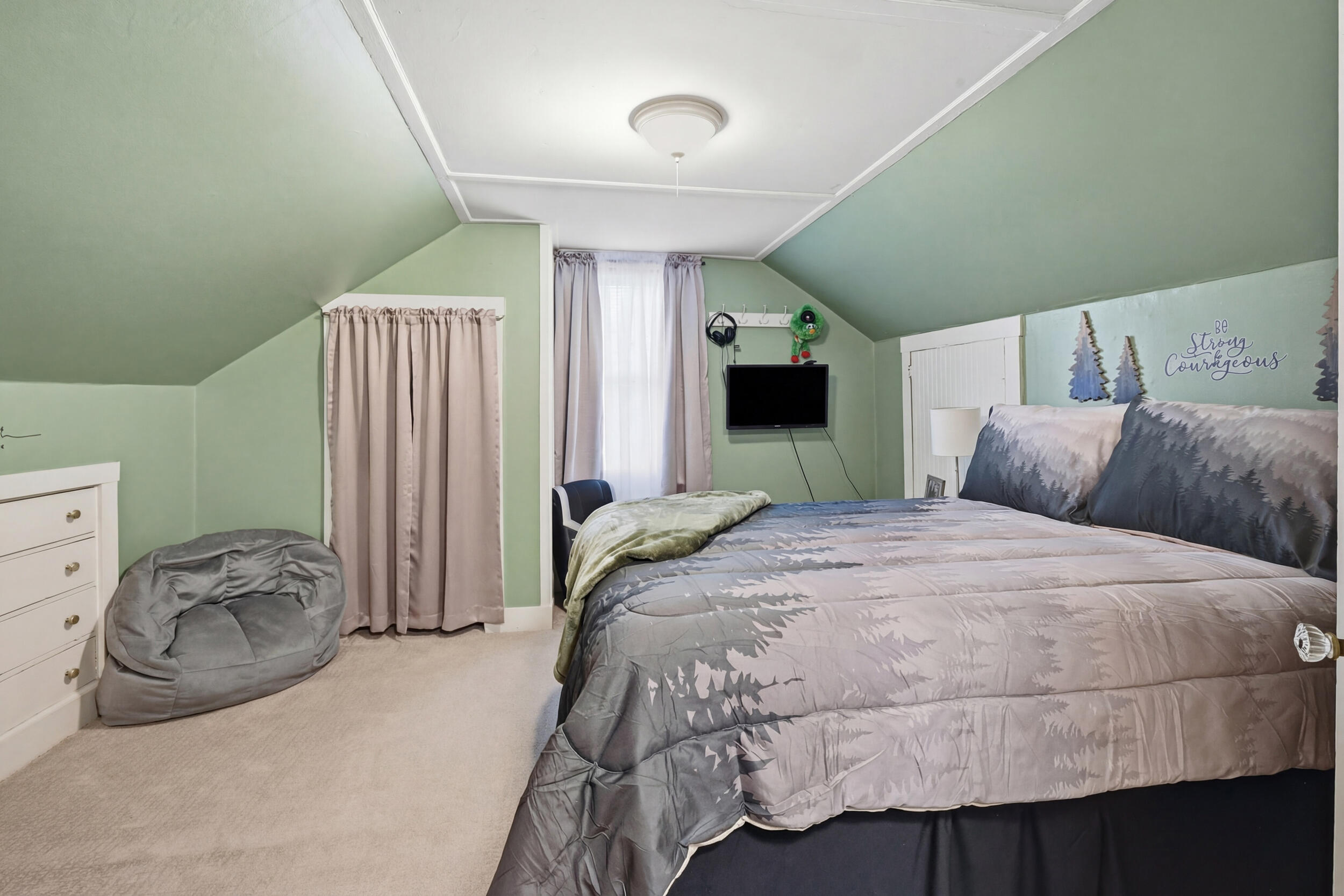 50 North Auburn Road Auburn, ME 04210 - Photo 21 of 52 110417gr-132