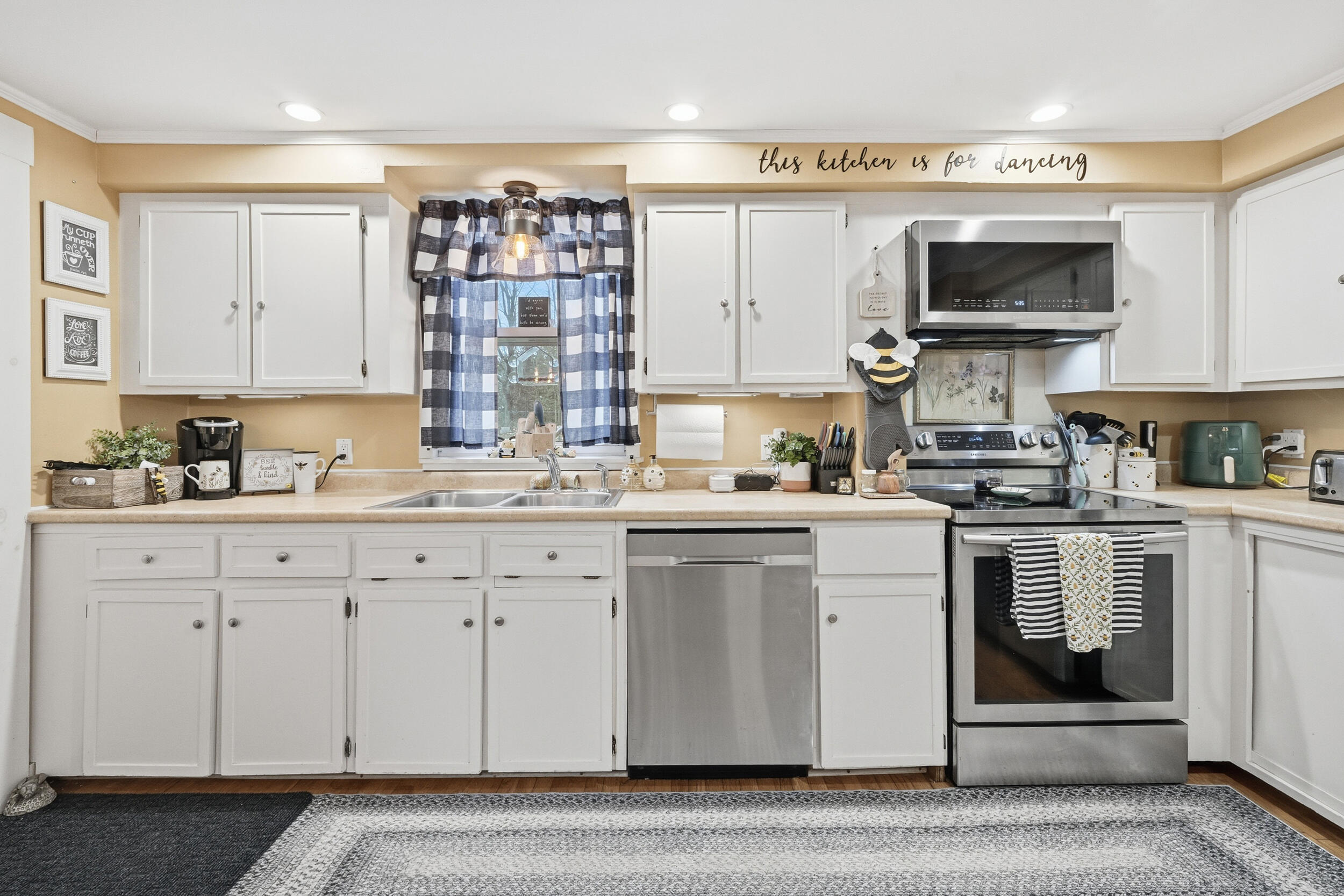 50 North Auburn Road Auburn, ME 04210 - Photo 6 of 52 110417gr-122