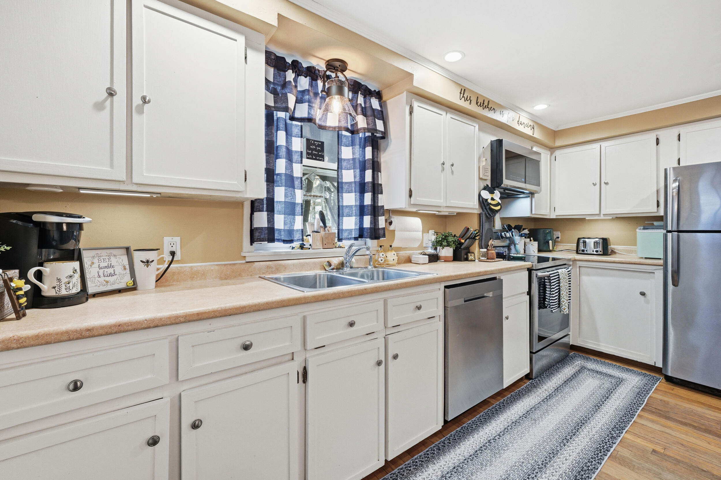 50 North Auburn Road Auburn, ME 04210 - Photo 7 of 52 110417gr-125