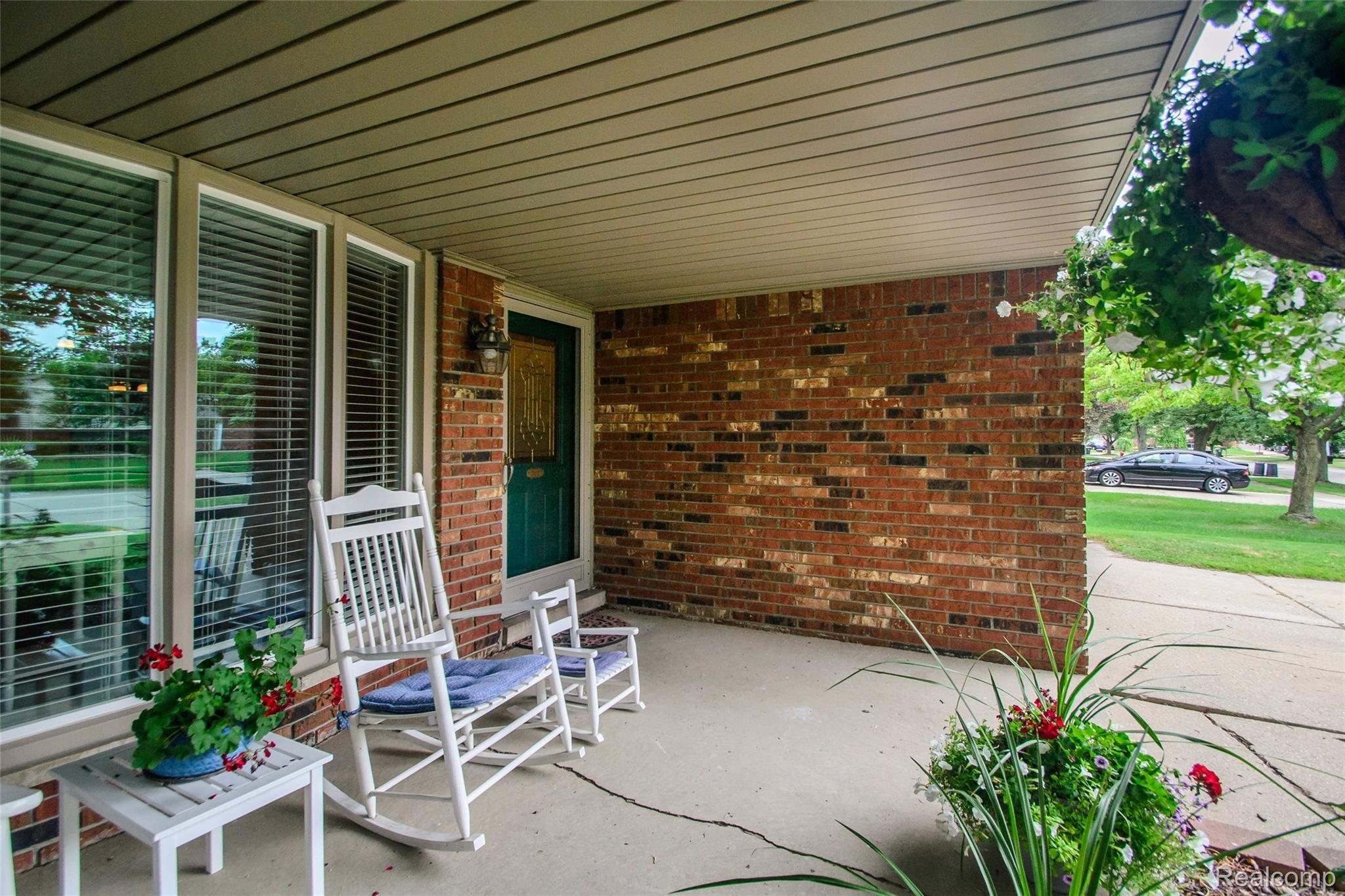 5882 Wedgewood Road Canton, MI 48187 - Photo 5 of 23 004_48.jpg