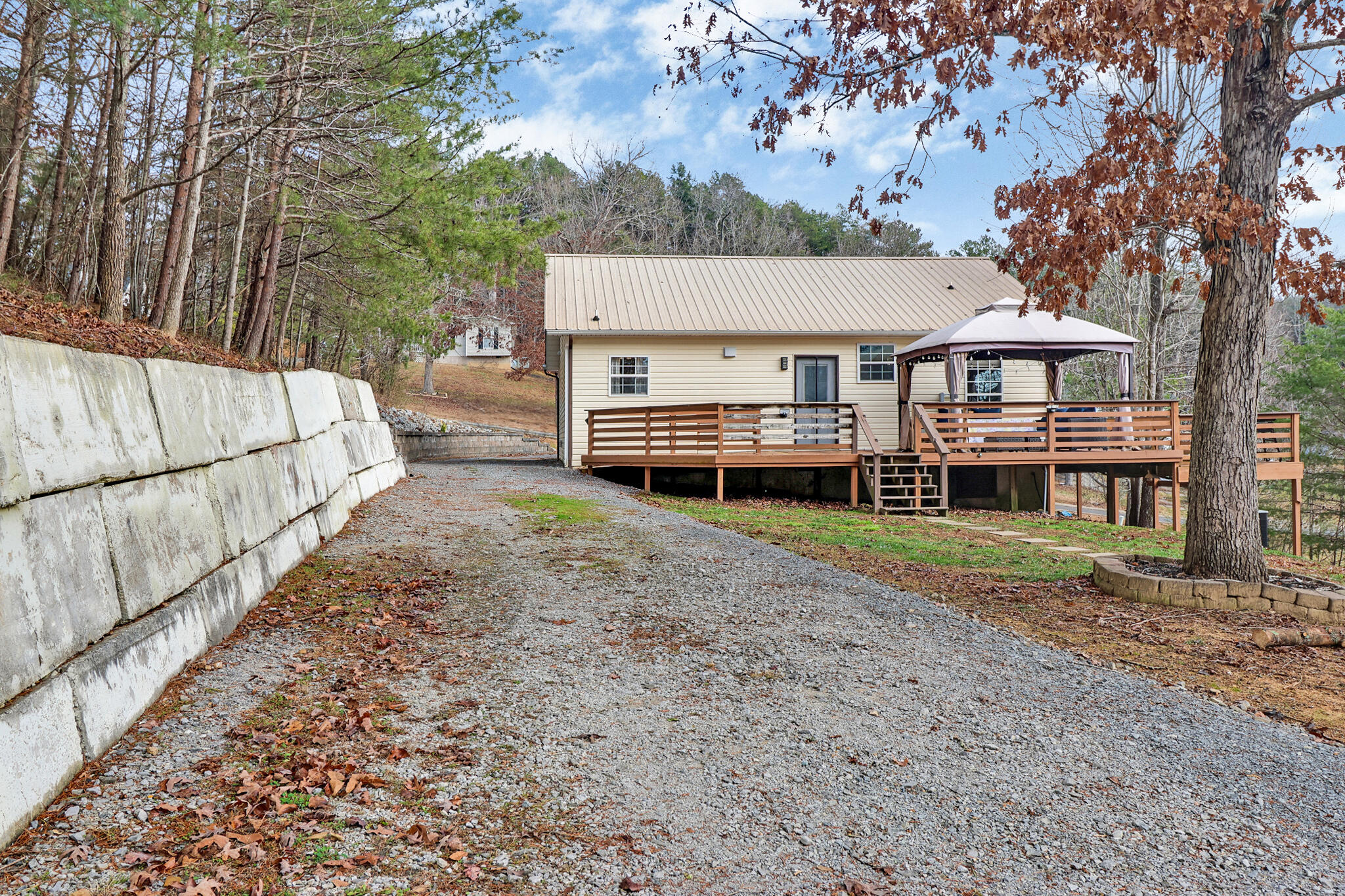 249 Trace Lane Dayton, TN 37321 - Photo 28 of 32 if1a7278-if1a7282