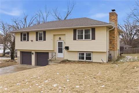 $294,500 | 2608 North 46th Terrace, Kansas City, KS 66104