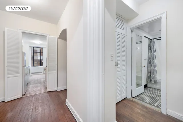 $600,000 | 353 West 56th Street, Unit 2D | Hell's Kitchen