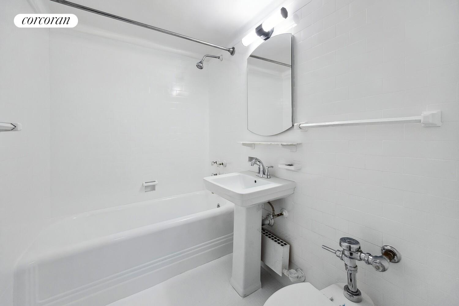 353 West 56th Street, Unit 2D Manhattan, NY 10019 - Photo 5 of 6