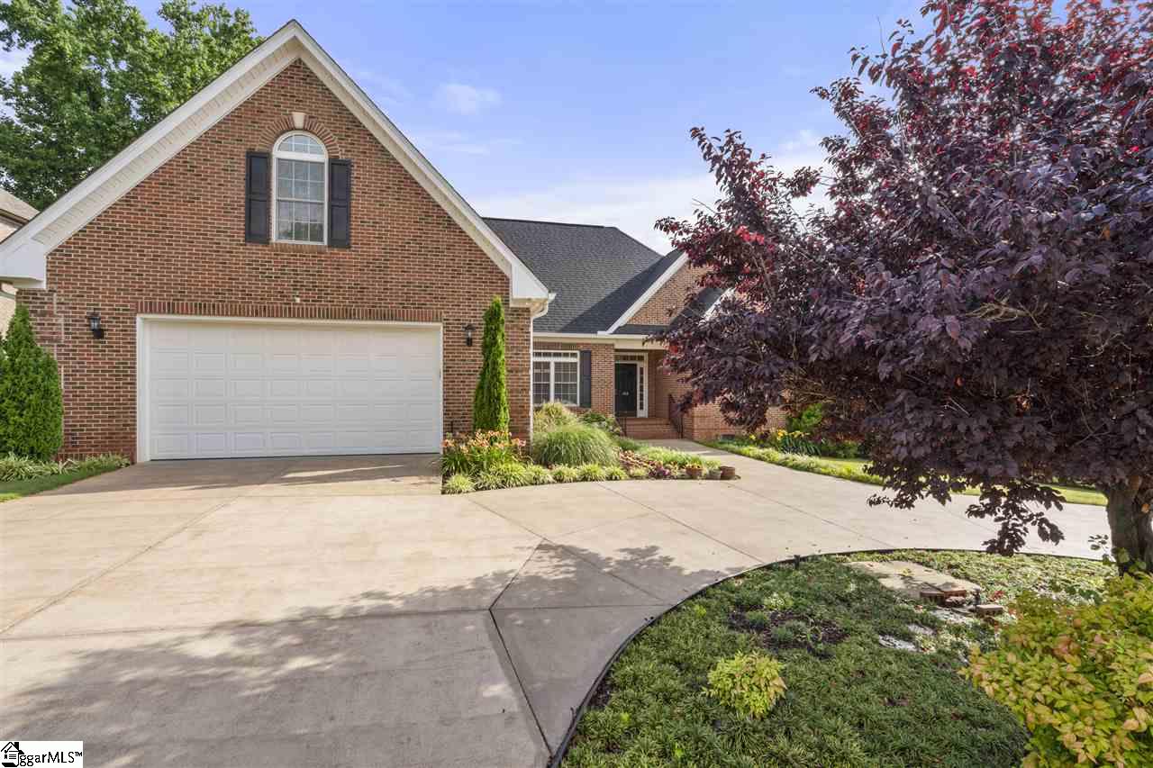 408 New Tarleton Way Greer, SC 29650 - Photo 2 of 24 Gallery Image 2