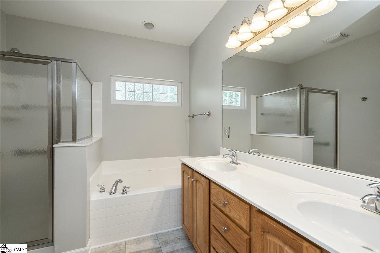 408 New Tarleton Way Greer, SC 29650 - Photo 13 of 24 Gallery Image 13