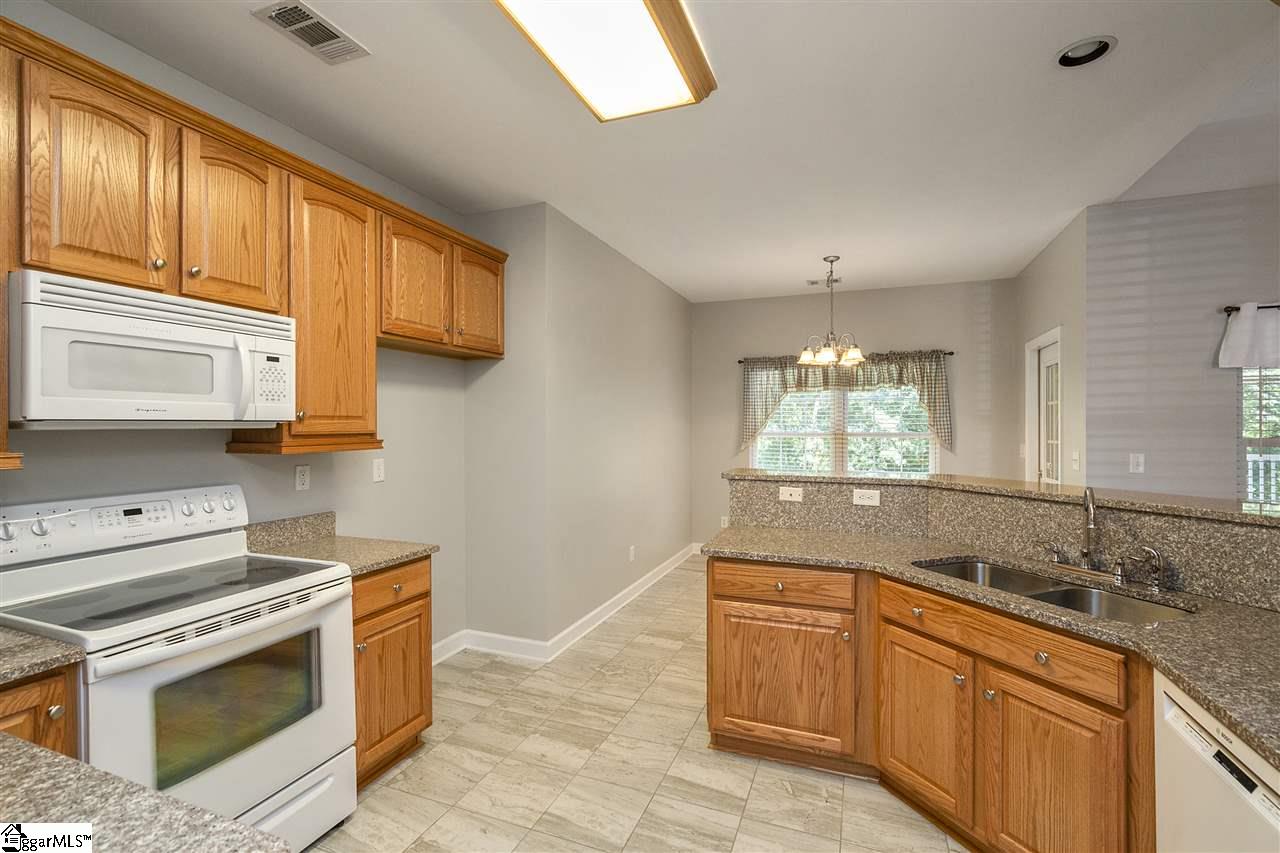 408 New Tarleton Way Greer, SC 29650 - Photo 4 of 24 Gallery Image 4