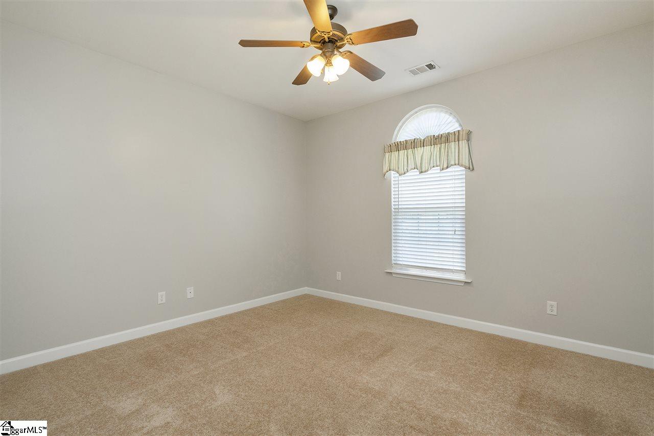 408 New Tarleton Way Greer, SC 29650 - Photo 10 of 24 Gallery Image 10