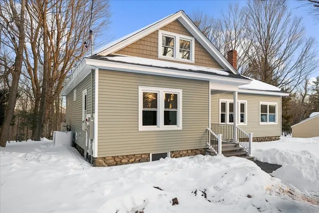 $689,000 | 270 Brattle Street, Holden, MA 01520