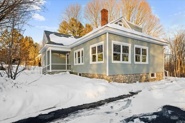 $689,000 | 270 Brattle Street, Holden, MA 01520