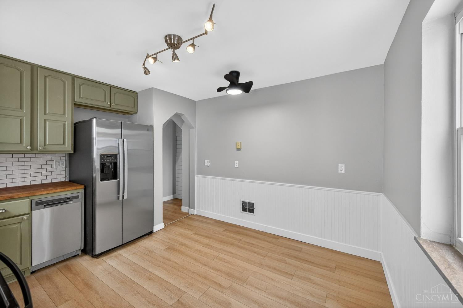 2258 Hunt Road Reading, OH 45215 - Photo 15 of 35 Gallery Image 15