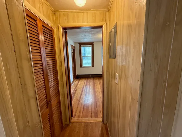 $2,350 | 87 Bartlett Street, Unit 2, Somerville, MA 02145