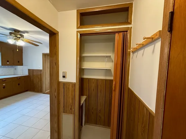 $2,350 | 87 Bartlett Street, Unit 2, Somerville, MA 02145