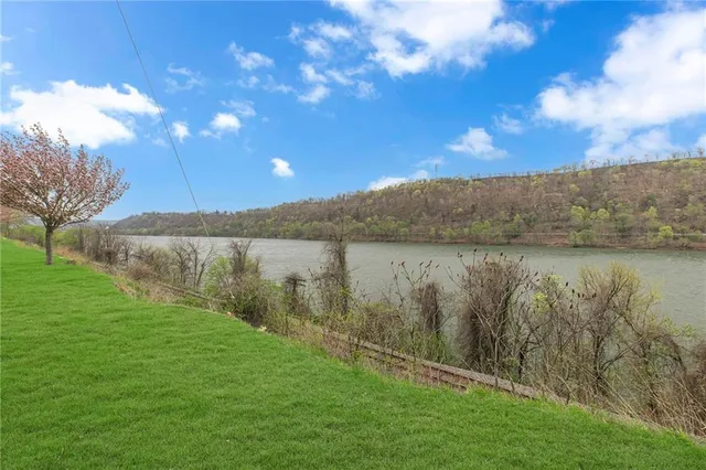 $340,000 | 1500 River Road, Beaver, PA 15009