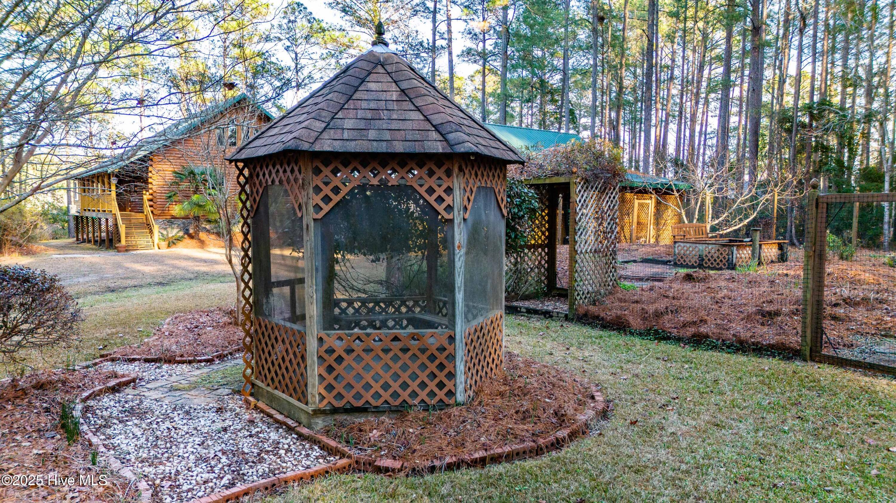 128 Fork Point Road Oriental, NC 28571 - Photo 45 of 54 045_Gazebo