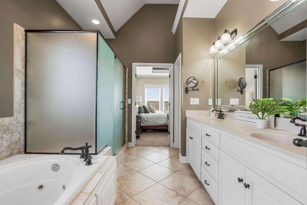 1205 Richards Circle Raymore, MO 64083 - Photo 15 of 44