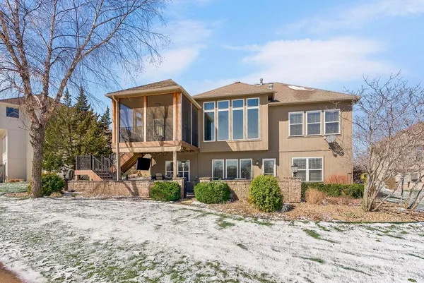 $590,000 | 1205 Richards Circle, Raymore, MO 64083