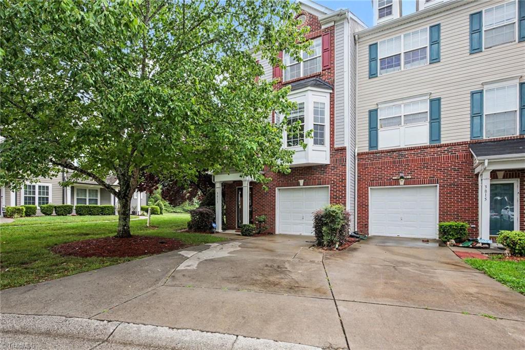 3813 Tarrant Trace Circle High Point, NC 27265 - Photo 2 of 27