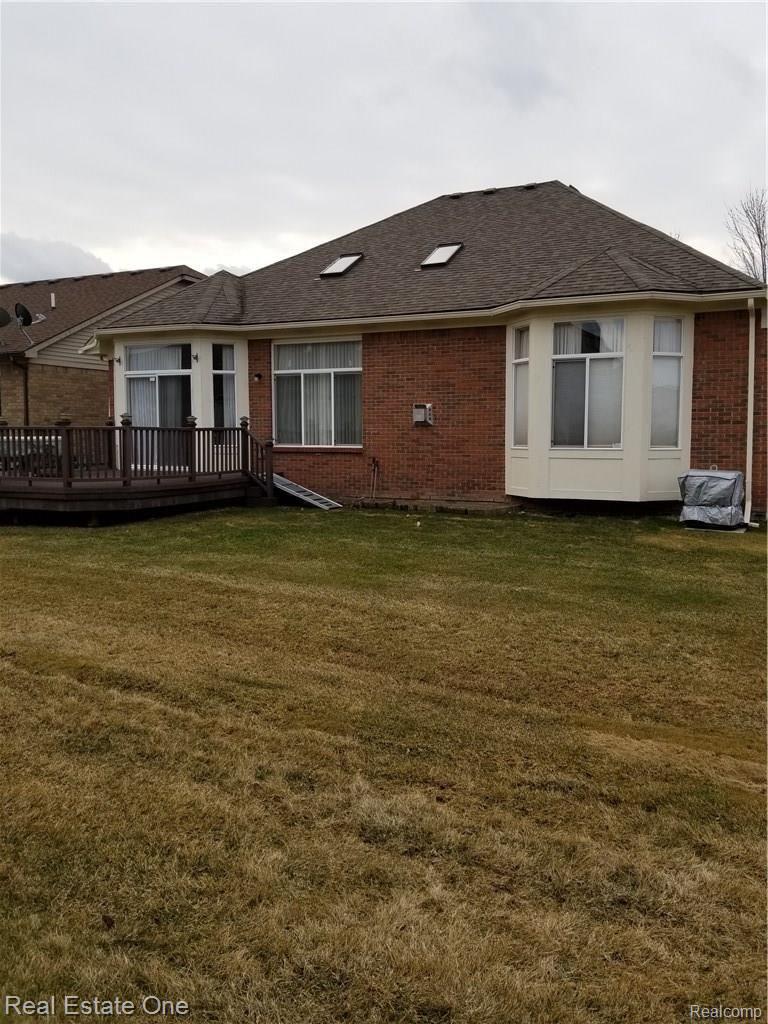 30232 Bradmore Road Warren, MI 48092 - Photo 32 of 34 20180406_125657.jpg