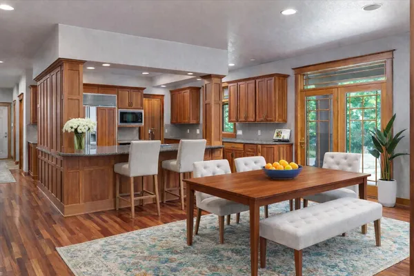 $1,825,000 | 3031 Wild Rose Lane, Onalaska, WI 54650