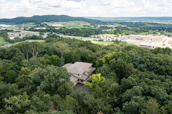 $1,825,000 | 3031 Wild Rose Lane, Onalaska, WI 54650