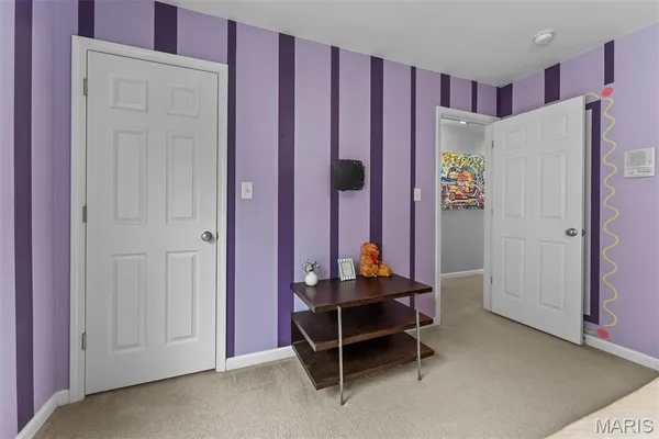 $680,000 | 6 Pleasant Valley Drive, Ballwin, MO 63021