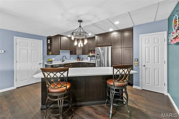 $680,000 | 6 Pleasant Valley Drive, Ballwin, MO 63021